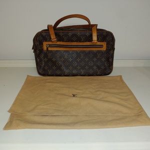 **SALE**Authentic Louis Vuitton Cite GM